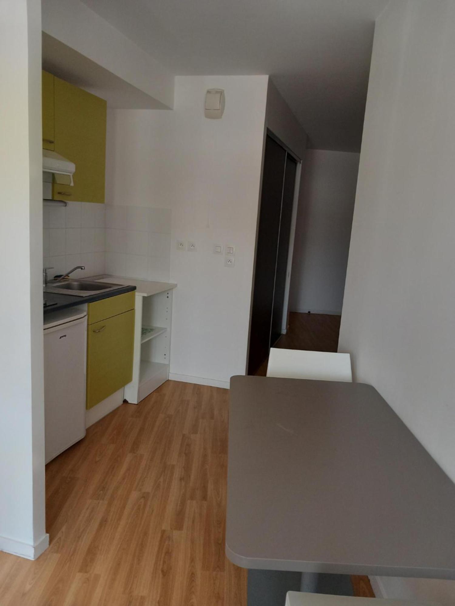 Residence Services Seniors Espace Et Vie لو مان المظهر الخارجي الصورة